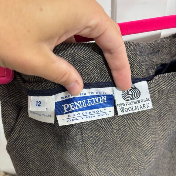 Vintage Pendleton 100% Virgin Wool 2 Piece Blazer Jacket Skirt Set - Picture 8 of 9